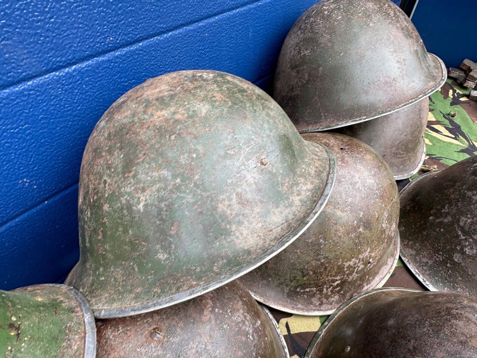 Original WW2 Canadian / British Army Mk3 Turtle Helmet - High Rivet - The Militaria Shop