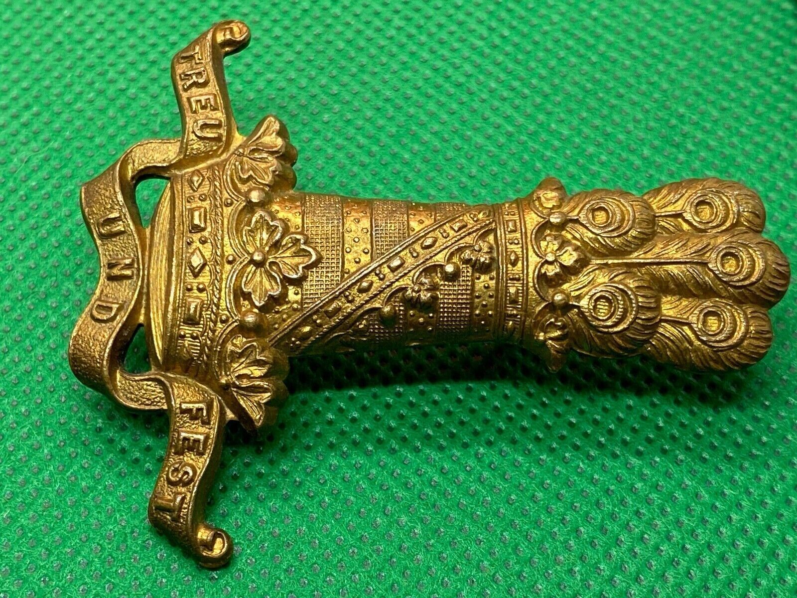 Original British Army WW1 / WW2 11th Hussars Cap Badge - The Militaria Shop