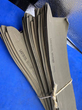 Charger l'image dans la galerie, WW2 - 1941 Dated British Army Detachable Shirt Collar - Size 16-1/2 Original. - The Militaria Shop