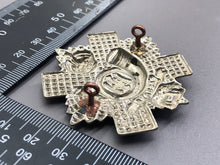 Charger l'image dans la galerie, Original WW1 British Army Cap Badge - Highland Light Infantry - The Militaria Shop