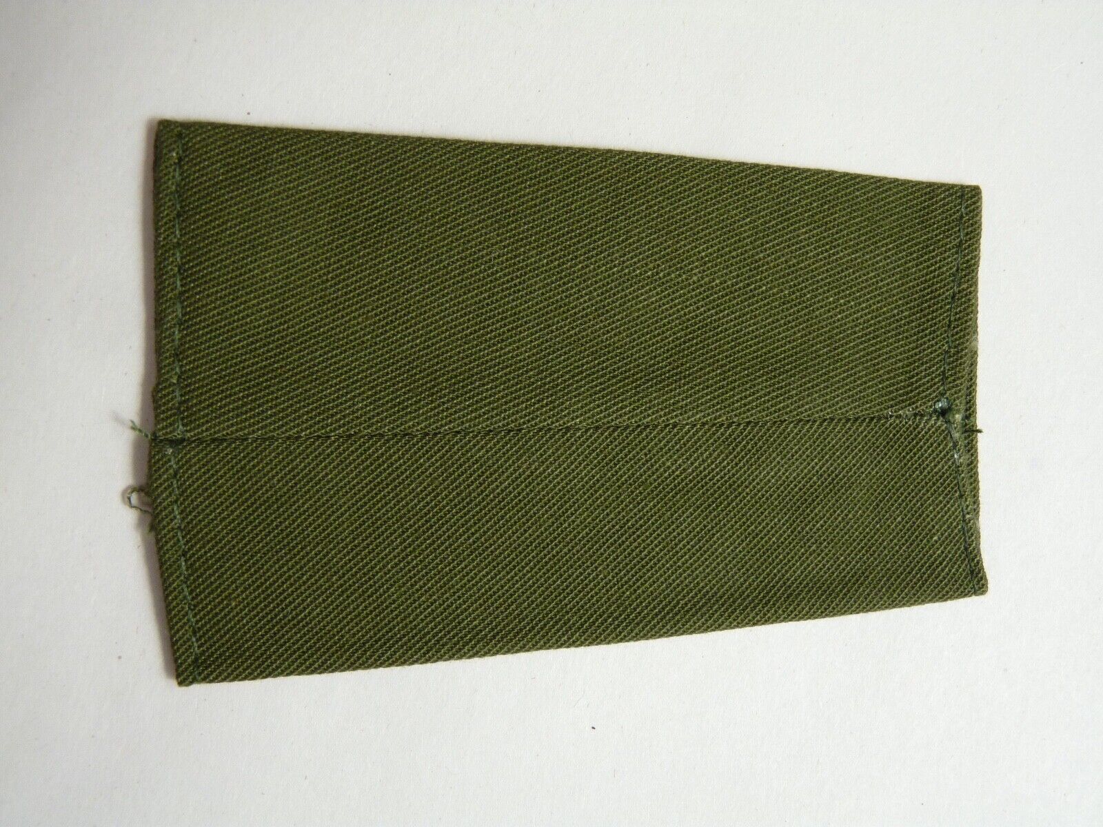 RGR Gurkha Rifles OD Rank Slides / Epaulette Pair Genuine British Army - NEW - The Militaria Shop