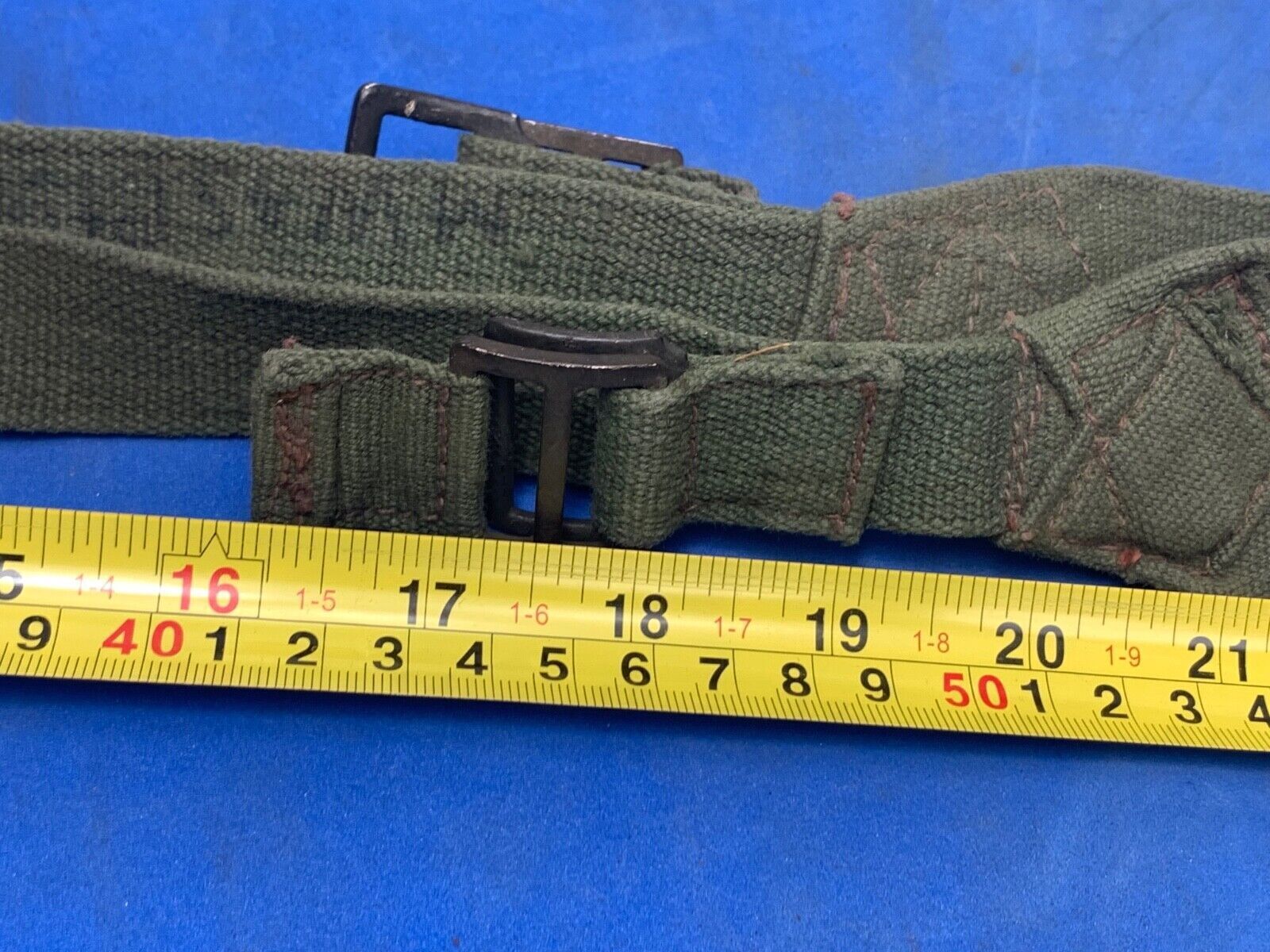 Original WW2 British Army 44 Pattern Shoulder Strap - 1945 Dated - The Militaria Shop