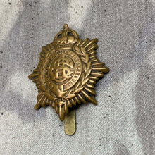 Load image into Gallery viewer, Original WW1 British Army Serice Corps ASC Cap Badge - King's Crown - The Militaria Shop
