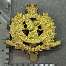 Load image into Gallery viewer, Rocky Mountain Rangers - Kloshe Nanitch - Genuine Canadian Army Cap Badge - The Militaria Shop