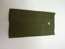 Charger l'image dans la galerie, QDG Dragoons OD Green Rank Slides / Epaulette Pair Genuine British Army - NEW - The Militaria Shop