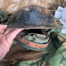 Charger l'image dans la galerie, Original WW2 British Style South African Mk2 Army Combat Helmet & Liner - The Militaria Shop