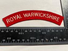 Load image into Gallery viewer, WW2 British Army ROYAL WARWICKSHIRE REGIMENT - Regimental Shoulder Title. - The Militaria Shop