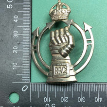 Load image into Gallery viewer, Original WW2 British Army Cap Badge - Royal Armoured Corps - Kings Crown - The Militaria Shop