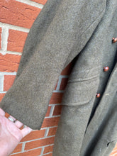 Load image into Gallery viewer, Original WW2 British Army Officers Greatcoat - Captain Rank Pips - 38" Ches - The Militaria Shop