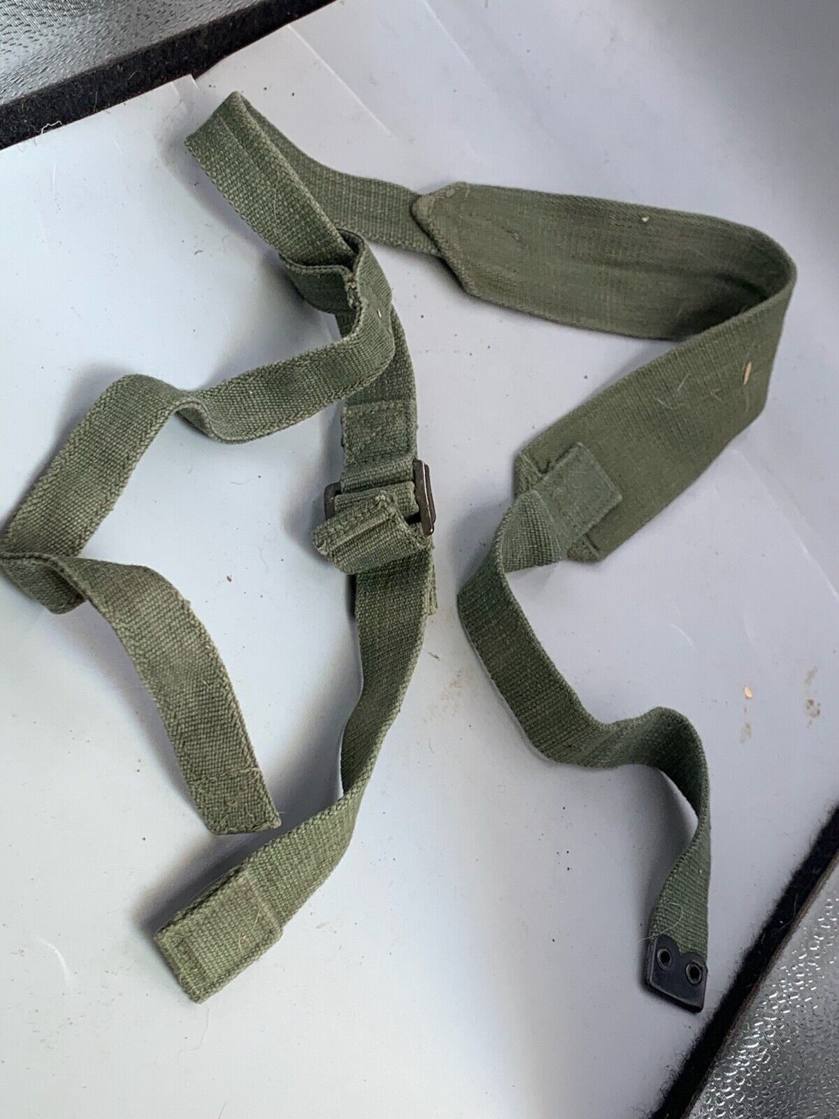 Original WW2 British Army 44 Pattern Shoulder Strap - The Militaria Shop