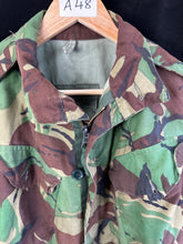 Load image into Gallery viewer, Original British Army 1968 68 Pattern DPM Combat Jacket Smock - 40" Chest - The Militaria Shop