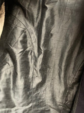 Charger l'image dans la galerie, RARE British Army Victorian musicians dress tunic with gilt buttons - original. - The Militaria Shop