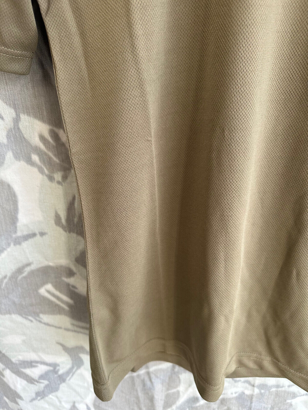 British Army Thermal Underwear T-Shirt Short Sleeve - New Old Stock - 160/80 - The Militaria Shop