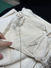 Charger l'image dans la galerie, Original WW2 British Army Mess Tin Cover / Dry Food Bag - New Old Stock - The Militaria Shop