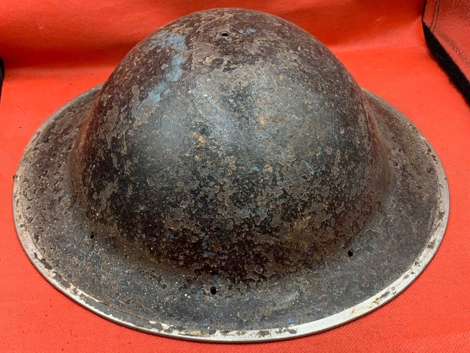 British Army Mk2 Brodie Helmet - Original WW2 - South African Manufactured - The Militaria Shop