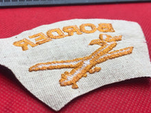 Load image into Gallery viewer, British Airborne Border Regiment Shoulder Badge - The Militaria Shop