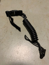 Load image into Gallery viewer, Viper Special Ops Pistol Lanyard Bungee Cord Belt Loop Attachment Ideal for Keys - The Militaria Shop