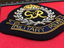 Lade das Bild in den Galerie-Viewer, British Army Bullion Embroidered Blazer Badge - Military Police - Kings Crown - The Militaria Shop