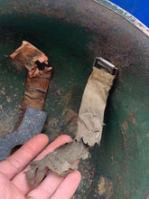 Load image into Gallery viewer, Original WW2 British Army / Canadian Army Mk3 Turtle Combat Helmet - Div Sign - The Militaria Shop