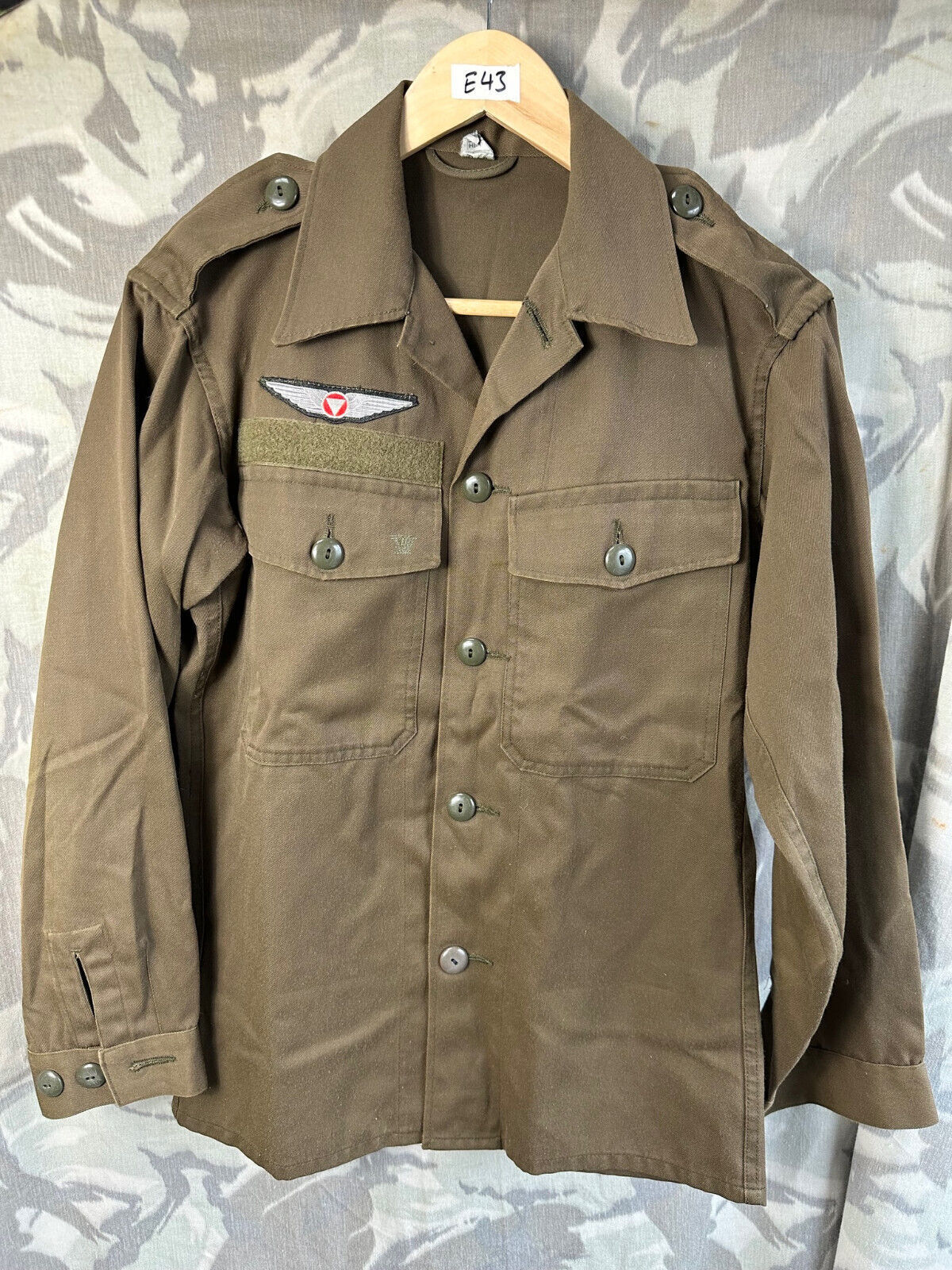 Genuine Austrian Army Cold War Era Pilots Combat Shirt & Insignia- 88-92cm C - The Militaria Shop