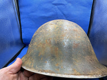 Charger l'image dans la galerie, WW2 British / Canadian Army Mk3 Combat Turtle Helmet - Good Original Helmet - The Militaria Shop