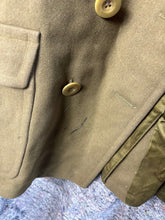 Load image into Gallery viewer, Original WW2 British Army Officers Private Purchase Jeep Greatcoat - 38" Ch - The Militaria Shop