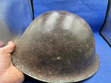 Charger l'image dans la galerie, WW2 British / Canadian Army Mk3 Combat Turtle Helmet - Good Original Helmet - The Militaria Shop