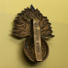 Load image into Gallery viewer, Original WW2 British Army Cap Badge - Royal London Fusiliers - The Militaria Shop