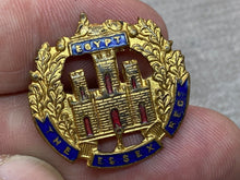 Load image into Gallery viewer, Original British Army The Essex Regiment Enamelled & Gilt Sweetheart Brooch - The Militaria Shop