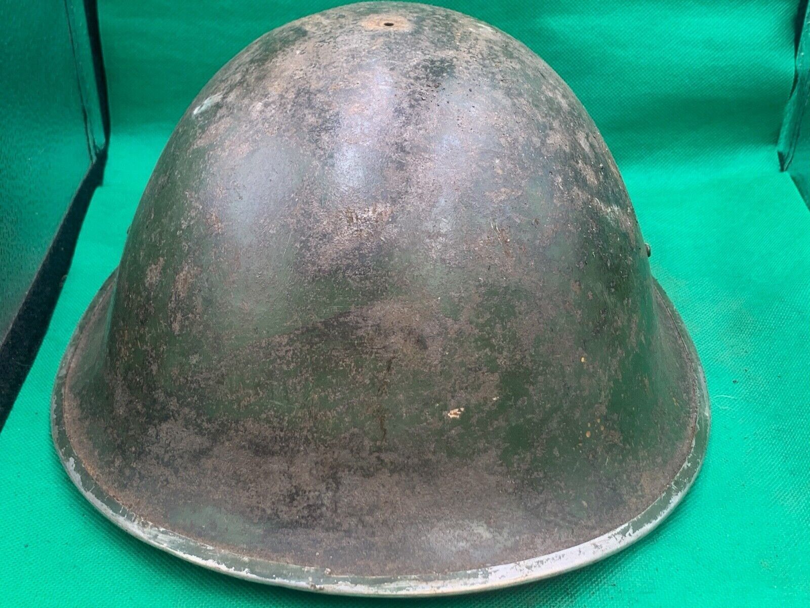 Original WW2 British Army / Canadian Army Mk3 Turtle Combat Helmet - The Militaria Shop