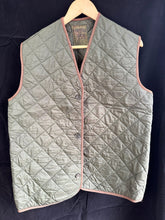 Lade das Bild in den Galerie-Viewer, Genuine British Army Green Cold Weather Combat Parka Jacket Liner Gilet - 170cm - The Militaria Shop