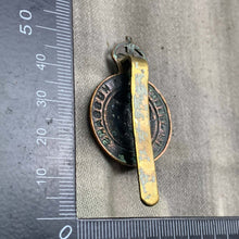Load image into Gallery viewer, Original WW2 7th Queen's Own Hussars British Army Cap Badge - The Militaria Shop