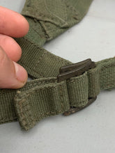 Load image into Gallery viewer, Original WW2 British Army 44 Pattern Shoulder Strap - The Militaria Shop