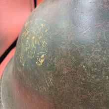 Charger l'image dans la galerie, Original British / Canadian Army WW2 Soldiers Military Combat Mk3 Turtle Helmet - The Militaria Shop