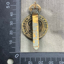 Load image into Gallery viewer, Original WW2 7th Queen's Own Hussars British Army Cap Badge - The Militaria Shop