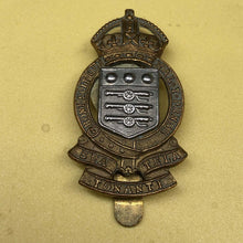 Load image into Gallery viewer, Original WW2 British Army Royal Army Ordnance Corps RAOC Cap Badge - The Militaria Shop