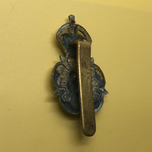 Load image into Gallery viewer, Original WW2 British Army Cap Badge - Yorkshire Dragoons - The Militaria Shop