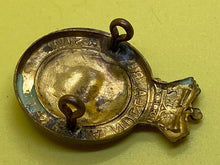 Charger l'image dans la galerie, Original British Army Victorian 5th Dragoon Guards Cap Badge - The Militaria Shop