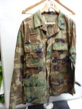 Charger l'image dans la galerie, Genuine US Army Camouflaged BDU Battledress Uniform - 37 to 41 Inch Chest - The Militaria Shop