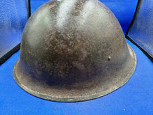 Charger l'image dans la galerie, WW2 British / Canadian Army Mk3 Combat Turtle Helmet - Good Original Helmet - The Militaria Shop