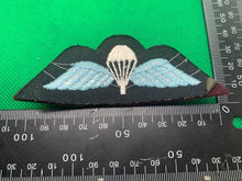 Load image into Gallery viewer, British Army Paratroopers Jump Wings Badge - The Militaria Shop