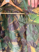 Lade das Bild in den Galerie-Viewer, Genuine British Army DPM Waterproof Jacket Smock - 170/90 - The Militaria Shop