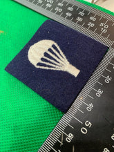 Load image into Gallery viewer, British RAF Airborne Paratrooper Lightbulb Badge - Parachute Qualification - The Militaria Shop