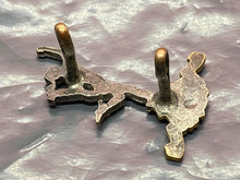 Load image into Gallery viewer, Original WW1 / WW2 Royal Army Signal Corps Officer's Collar Badge - The Militaria Shop