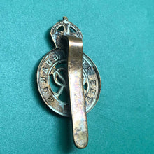 Load image into Gallery viewer, Original WW1 British Army Life Guards Cap Badge George V - The Militaria Shop