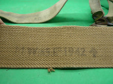 Load image into Gallery viewer, Original WW2 Pattern British Army L Straps Pair - 37 Pattern Webbing Haversack - The Militaria Shop
