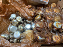 Load image into Gallery viewer, Original Russian Army WW2/Cold War Mosin Nagant Oil Bottle - Old stock genuine - The Militaria Shop