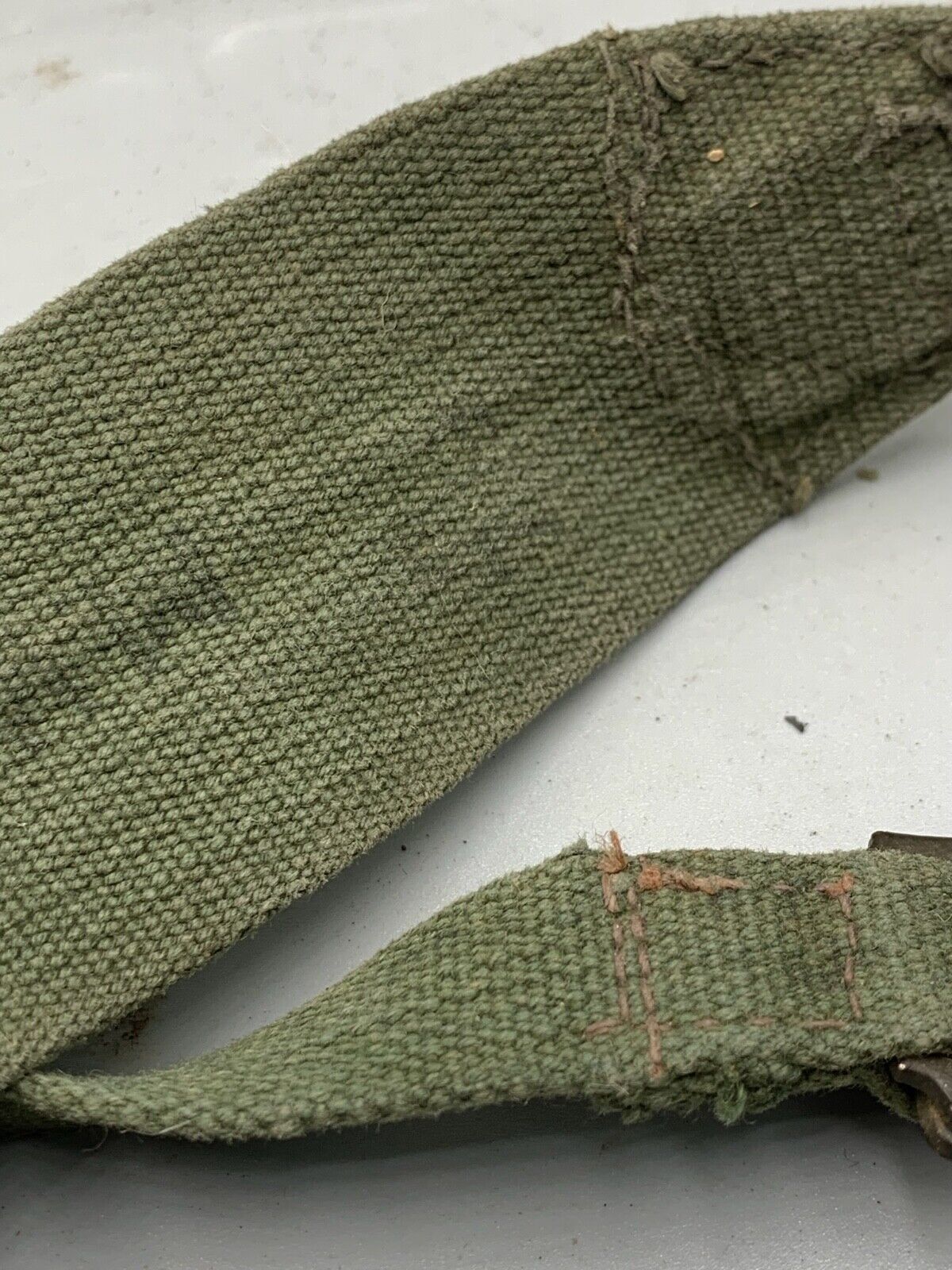 Original WW2 British Army 44 Pattern Shoulder Strap - The Militaria Shop