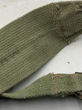 Load image into Gallery viewer, Original WW2 British Army 44 Pattern Shoulder Strap - The Militaria Shop