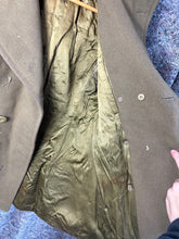 Load image into Gallery viewer, Original WW2 British Army Officers Private Purchase Jeep Greatcoat - 38" Ch - The Militaria Shop